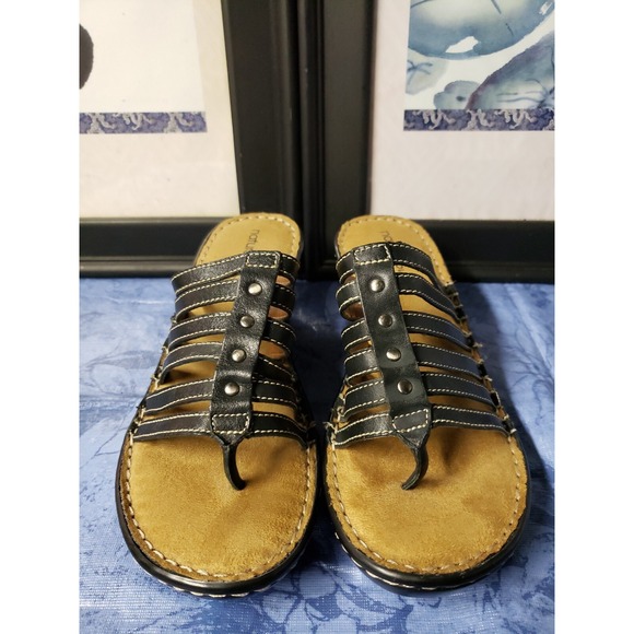Naturalizer  Natura Soul Wedge Thong Sandals Black Leather‎ Slip On sz7 - Picture 1 of 8